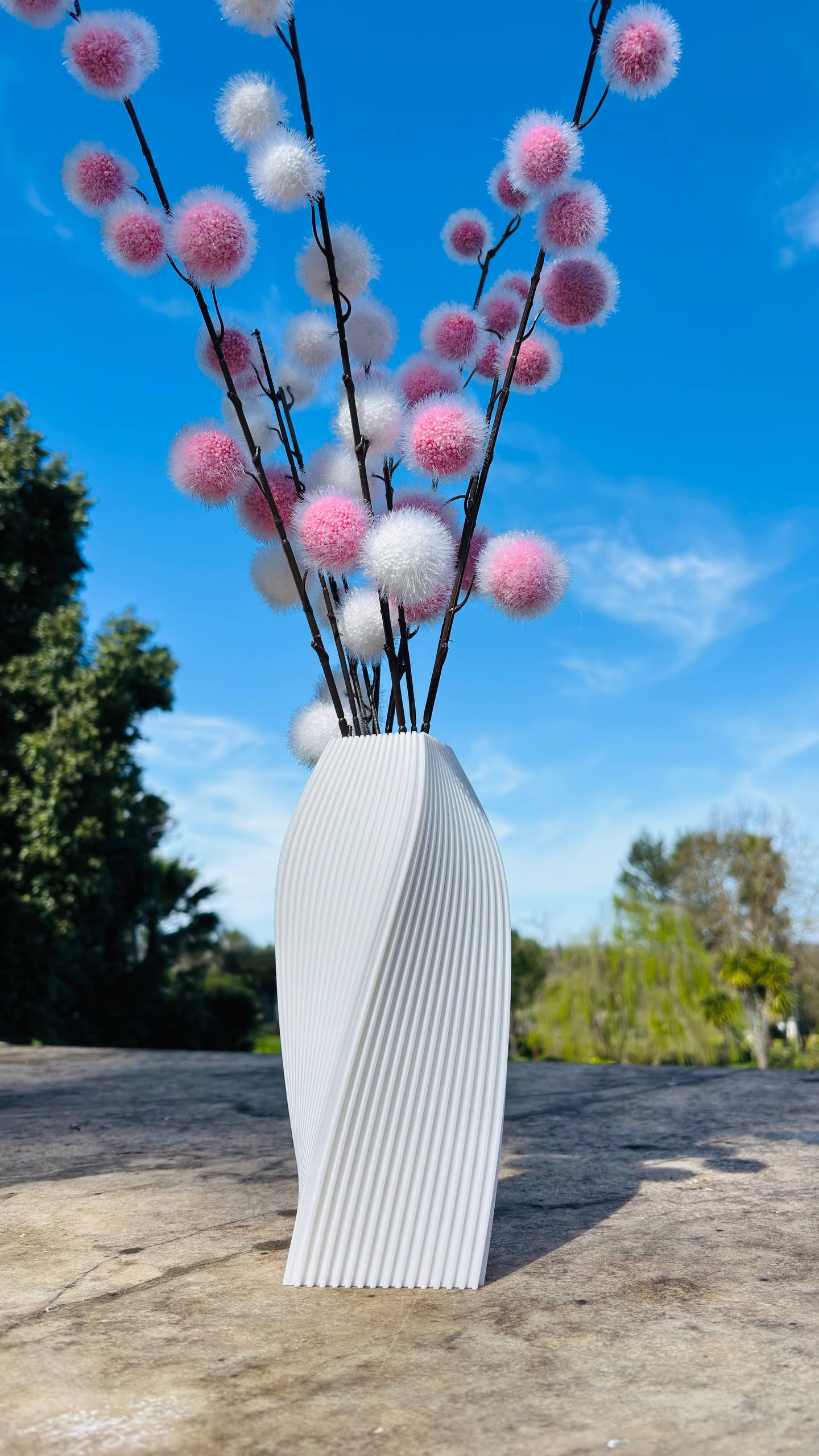 Helixa: Modern Parametric 3D Printed Vase
