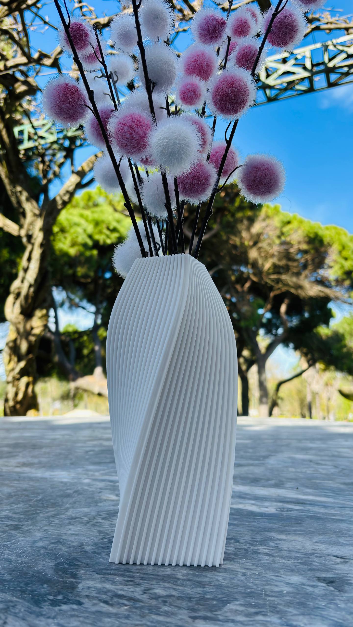 Helixa: Modern Parametric 3D Printed Vase